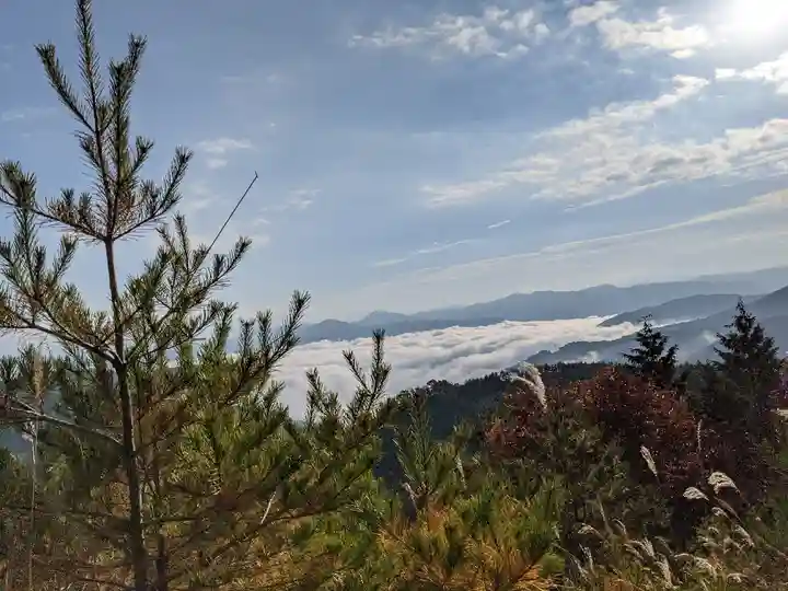天の岩戸(飛騨一宮水無神社奥宮)(岐阜県)