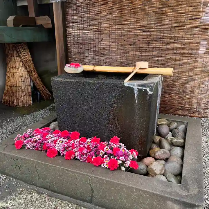上尾御嶽神社の手水舎