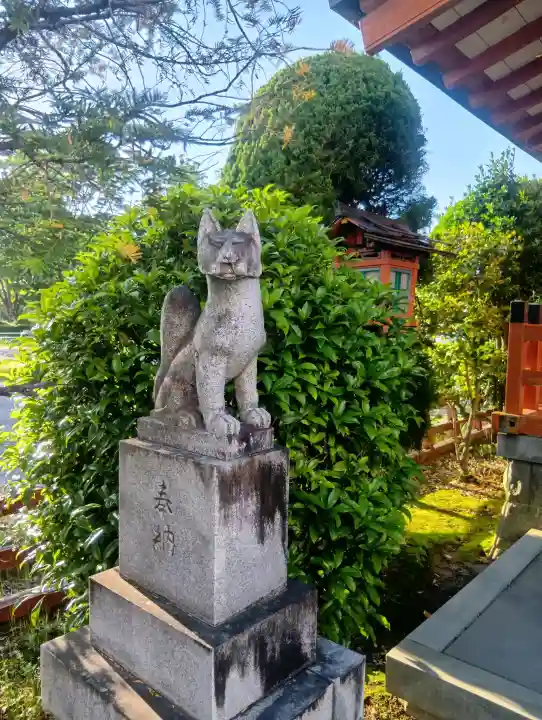柳津稲荷社の{uncategorized: "未分類", other: "その他", undefined: "問題あり", building: "その他建物", grave: "お墓", sacred_gate: "鳥居", guardian: "狛犬", statue: "像", buddha: "仏像", history: "歴史", nature: "自然", garden: "庭園", animal: "動物", pagoda: "塔", temizu: "手水舎", mountain_gate: "山門・神門", sanctuary: "本殿・本堂", subordinate: "末社・摂社", art: "芸術", scenery: "景色", jizo: "地蔵", ema: "絵馬", goshuin: "御朱印", omikuji: "おみくじ", items: "授与品その他", amulet: "お守り", goshuincho: "御朱印帳", eats: "食事", festival: "お祭り", votive_dance: "神楽", shichigosan: "七五三参", wedding: "結婚式", experience: "体験その他", initially: "初詣", around: "周辺", anti_infection: "感染症対策"}