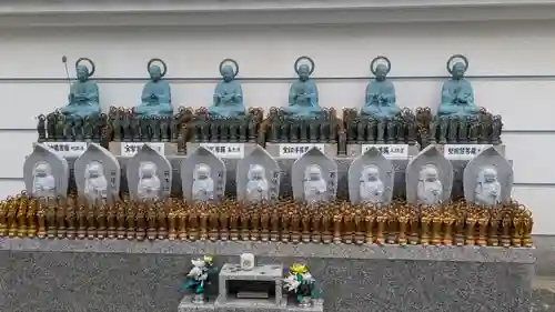 真言宗 瑠璃峯 薬師寺(大阪府)