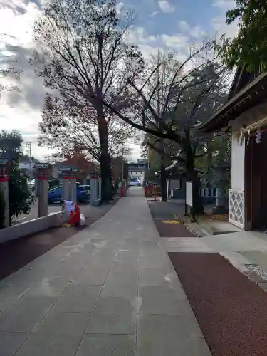 鈴鹿明神社の{uncategorized: "未分類", other: "その他", undefined: "問題あり", building: "その他建物", grave: "お墓", sacred_gate: "鳥居", guardian: "狛犬", statue: "像", buddha: "仏像", history: "歴史", nature: "自然", garden: "庭園", animal: "動物", pagoda: "塔", temizu: "手水舎", mountain_gate: "山門・神門", sanctuary: "本殿・本堂", subordinate: "末社・摂社", art: "芸術", scenery: "景色", jizo: "地蔵", ema: "絵馬", goshuin: "御朱印", omikuji: "おみくじ", items: "授与品その他", amulet: "お守り", goshuincho: "御朱印帳", eats: "食事", festival: "お祭り", votive_dance: "神楽", shichigosan: "七五三参", wedding: "結婚式", experience: "体験その他", initially: "初詣", around: "周辺", anti_infection: "感染症対策"}