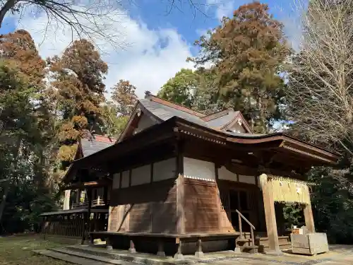 蛟蝄神社奥の宮の{uncategorized: "未分類", other: "その他", undefined: "問題あり", building: "その他建物", grave: "お墓", sacred_gate: "鳥居", guardian: "狛犬", statue: "像", buddha: "仏像", history: "歴史", nature: "自然", garden: "庭園", animal: "動物", pagoda: "塔", temizu: "手水舎", mountain_gate: "山門・神門", sanctuary: "本殿・本堂", subordinate: "末社・摂社", art: "芸術", scenery: "景色", jizo: "地蔵", ema: "絵馬", goshuin: "御朱印", omikuji: "おみくじ", items: "授与品その他", amulet: "お守り", goshuincho: "御朱印帳", eats: "食事", festival: "お祭り", votive_dance: "神楽", shichigosan: "七五三参", wedding: "結婚式", experience: "体験その他", initially: "初詣", around: "周辺", anti_infection: "感染症対策"}