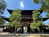 萬福寺の{uncategorized: "未分類", other: "その他", undefined: "問題あり", building: "その他建物", grave: "お墓", sacred_gate: "鳥居", guardian: "狛犬", statue: "像", buddha: "仏像", history: "歴史", nature: "自然", garden: "庭園", animal: "動物", pagoda: "塔", temizu: "手水舎", mountain_gate: "山門・神門", sanctuary: "本殿・本堂", subordinate: "末社・摂社", art: "芸術", scenery: "景色", jizo: "地蔵", ema: "絵馬", goshuin: "御朱印", omikuji: "おみくじ", items: "授与品その他", amulet: "お守り", goshuincho: "御朱印帳", eats: "食事", festival: "お祭り", votive_dance: "神楽", shichigosan: "七五三参", wedding: "結婚式", experience: "体験その他", initially: "初詣", around: "周辺", anti_infection: "感染症対策"}