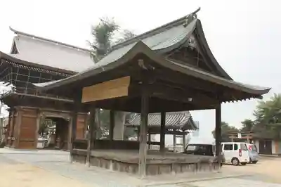 佐保神社の本殿・本堂