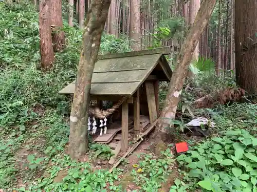 熊野神社の末社