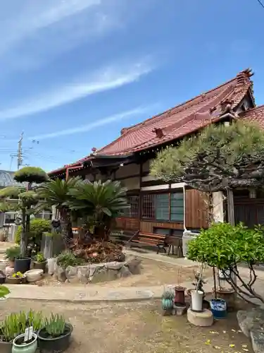 如法寺の本殿・本堂