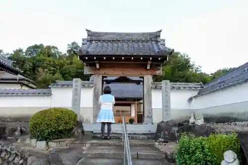 千手院の山門・神門