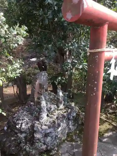 横浜御嶽神社の仏像