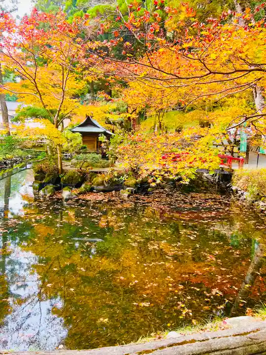 横山不動尊の庭園