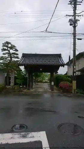 光行寺の山門・神門