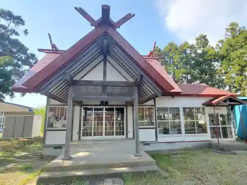 東開発稲荷神社の本殿