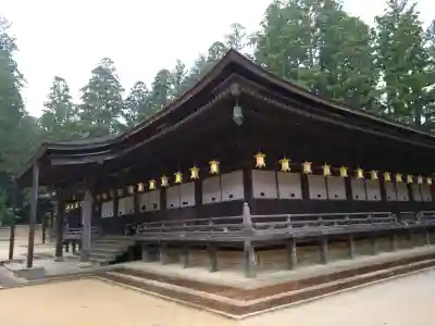 壇上伽藍の{uncategorized: "未分類", other: "その他", undefined: "問題あり", building: "その他建物", grave: "お墓", sacred_gate: "鳥居", guardian: "狛犬", statue: "像", buddha: "仏像", history: "歴史", nature: "自然", garden: "庭園", animal: "動物", pagoda: "塔", temizu: "手水舎", mountain_gate: "山門・神門", sanctuary: "本殿・本堂", subordinate: "末社・摂社", art: "芸術", scenery: "景色", jizo: "地蔵", ema: "絵馬", goshuin: "御朱印", omikuji: "おみくじ", items: "授与品その他", amulet: "お守り", goshuincho: "御朱印帳", eats: "食事", festival: "お祭り", votive_dance: "神楽", shichigosan: "七五三参", wedding: "結婚式", experience: "体験その他", initially: "初詣", around: "周辺", anti_infection: "感染症対策"}