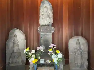 宮益御嶽神社の仏像