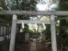 大泉氷川神社の末社