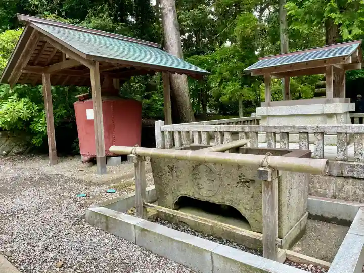 彌彦神社(新潟県)