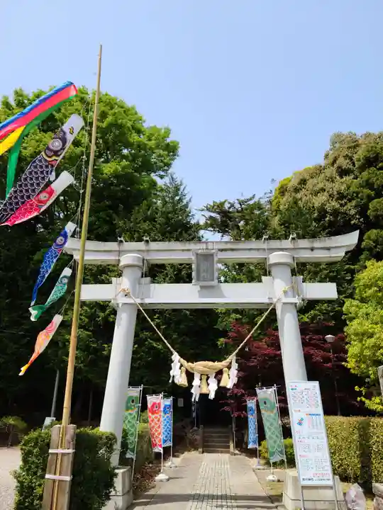 滑川神社 - 仕事と子どもの守り神の鳥居