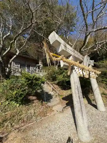 天満宮の{uncategorized: "未分類", other: "その他", undefined: "問題あり", building: "その他建物", grave: "お墓", sacred_gate: "鳥居", guardian: "狛犬", statue: "像", buddha: "仏像", history: "歴史", nature: "自然", garden: "庭園", animal: "動物", pagoda: "塔", temizu: "手水舎", mountain_gate: "山門・神門", sanctuary: "本殿・本堂", subordinate: "末社・摂社", art: "芸術", scenery: "景色", jizo: "地蔵", ema: "絵馬", goshuin: "御朱印", omikuji: "おみくじ", items: "授与品その他", amulet: "お守り", goshuincho: "御朱印帳", eats: "食事", festival: "お祭り", votive_dance: "神楽", shichigosan: "七五三参", wedding: "結婚式", experience: "体験その他", initially: "初詣", around: "周辺", anti_infection: "感染症対策"}