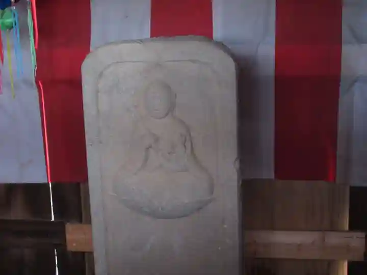 北向き地蔵堂の仏像