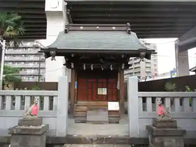 青雲稲荷神社の本殿・本堂