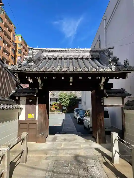 乗願寺の山門・神門