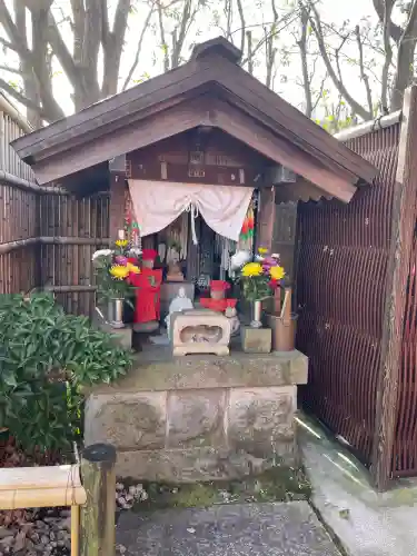 妙蓮寺の{uncategorized: "未分類", other: "その他", undefined: "問題あり", building: "その他建物", grave: "お墓", sacred_gate: "鳥居", guardian: "狛犬", statue: "像", buddha: "仏像", history: "歴史", nature: "自然", garden: "庭園", animal: "動物", pagoda: "塔", temizu: "手水舎", mountain_gate: "山門・神門", sanctuary: "本殿・本堂", subordinate: "末社・摂社", art: "芸術", scenery: "景色", jizo: "地蔵", ema: "絵馬", goshuin: "御朱印", omikuji: "おみくじ", items: "授与品その他", amulet: "お守り", goshuincho: "御朱印帳", eats: "食事", festival: "お祭り", votive_dance: "神楽", shichigosan: "七五三参", wedding: "結婚式", experience: "体験その他", initially: "初詣", around: "周辺", anti_infection: "感染症対策"}