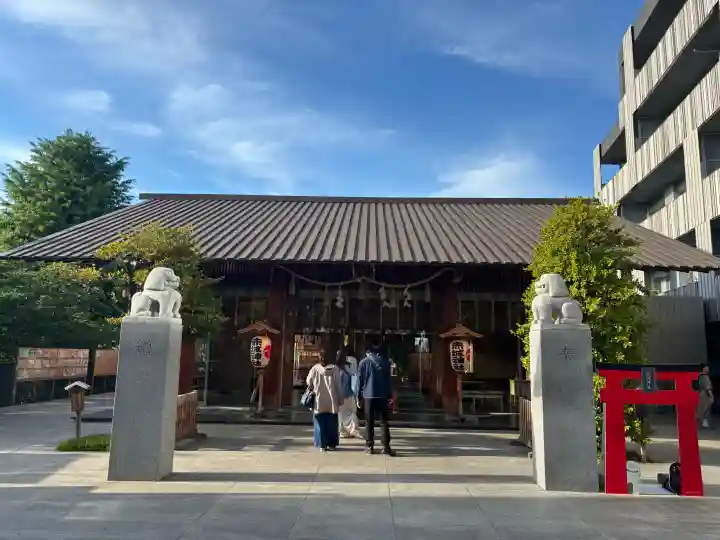 赤城神社の{uncategorized: "未分類", other: "その他", undefined: "問題あり", building: "その他建物", grave: "お墓", sacred_gate: "鳥居", guardian: "狛犬", statue: "像", buddha: "仏像", history: "歴史", nature: "自然", garden: "庭園", animal: "動物", pagoda: "塔", temizu: "手水舎", mountain_gate: "山門・神門", sanctuary: "本殿・本堂", subordinate: "末社・摂社", art: "芸術", scenery: "景色", jizo: "地蔵", ema: "絵馬", goshuin: "御朱印", omikuji: "おみくじ", items: "授与品その他", amulet: "お守り", goshuincho: "御朱印帳", eats: "食事", festival: "お祭り", votive_dance: "神楽", shichigosan: "七五三参", wedding: "結婚式", experience: "体験その他", initially: "初詣", around: "周辺", anti_infection: "感染症対策"}