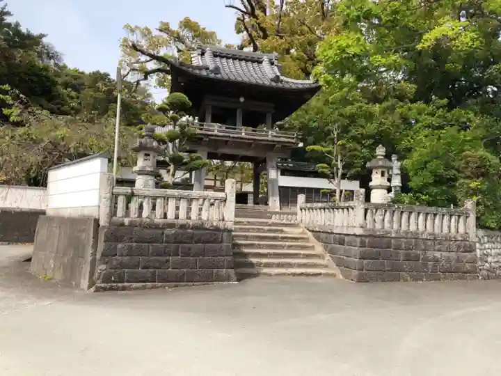 西光寺の山門・神門