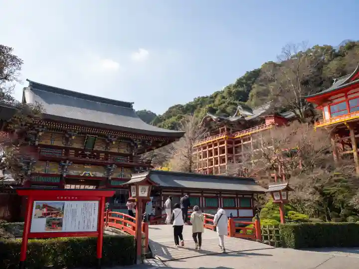 祐徳稲荷神社の{uncategorized: "未分類", other: "その他", undefined: "問題あり", building: "その他建物", grave: "お墓", sacred_gate: "鳥居", guardian: "狛犬", statue: "像", buddha: "仏像", history: "歴史", nature: "自然", garden: "庭園", animal: "動物", pagoda: "塔", temizu: "手水舎", mountain_gate: "山門・神門", sanctuary: "本殿・本堂", subordinate: "末社・摂社", art: "芸術", scenery: "景色", jizo: "地蔵", ema: "絵馬", goshuin: "御朱印", omikuji: "おみくじ", items: "授与品その他", amulet: "お守り", goshuincho: "御朱印帳", eats: "食事", festival: "お祭り", votive_dance: "神楽", shichigosan: "七五三参", wedding: "結婚式", experience: "体験その他", initially: "初詣", around: "周辺", anti_infection: "感染症対策"}