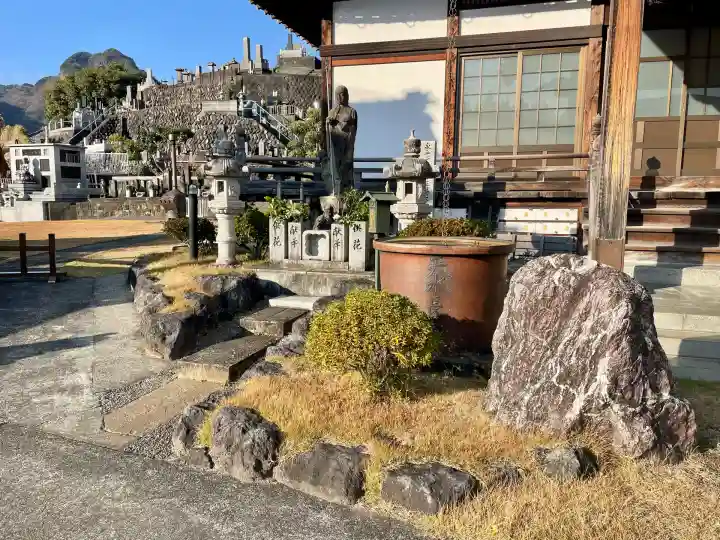 洞泉院(静岡県)