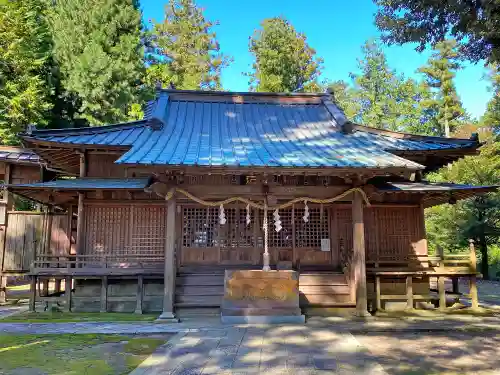 稲田神社の本殿・本堂