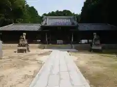 糟目春日神社の本殿