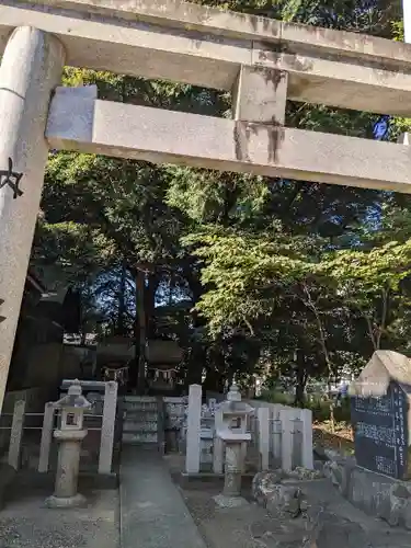 八幡社（柏井町）の末社・摂社