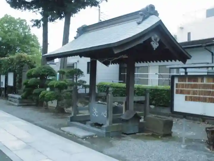 八幡宮の手水舎