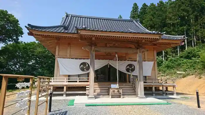 平貝八雲神社の本殿