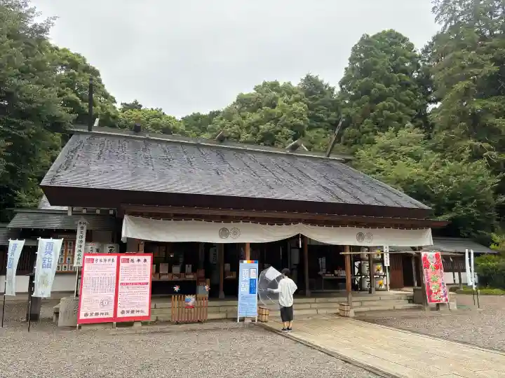 常磐神社の{uncategorized: "未分類", other: "その他", undefined: "問題あり", building: "その他建物", grave: "お墓", sacred_gate: "鳥居", guardian: "狛犬", statue: "像", buddha: "仏像", history: "歴史", nature: "自然", garden: "庭園", animal: "動物", pagoda: "塔", temizu: "手水舎", mountain_gate: "山門・神門", sanctuary: "本殿・本堂", subordinate: "末社・摂社", art: "芸術", scenery: "景色", jizo: "地蔵", ema: "絵馬", goshuin: "御朱印", omikuji: "おみくじ", items: "授与品その他", amulet: "お守り", goshuincho: "御朱印帳", eats: "食事", festival: "お祭り", votive_dance: "神楽", shichigosan: "七五三参", wedding: "結婚式", experience: "体験その他", initially: "初詣", around: "周辺", anti_infection: "感染症対策"}