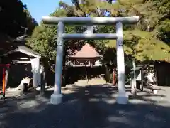 亀岡八幡宮の鳥居