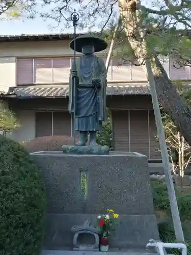 永福寺の像