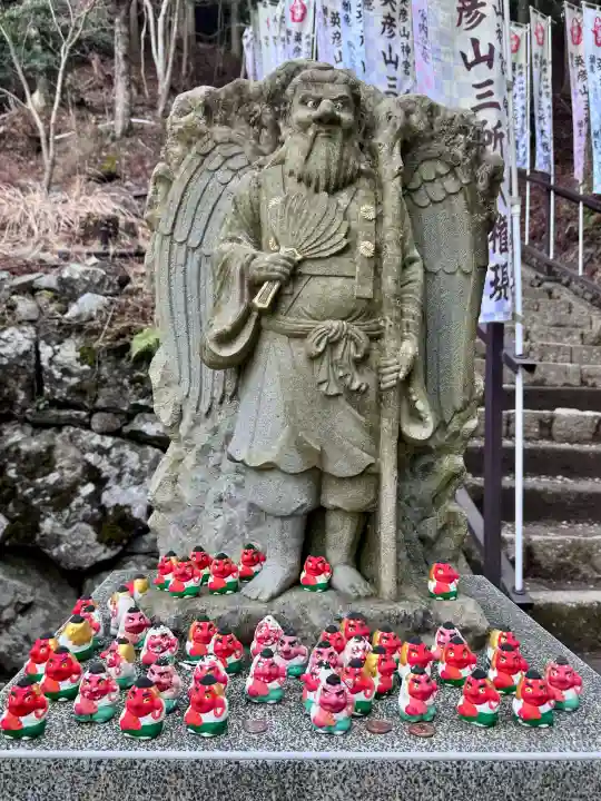 英彦山神宮の{uncategorized: "未分類", other: "その他", undefined: "問題あり", building: "その他建物", grave: "お墓", sacred_gate: "鳥居", guardian: "狛犬", statue: "像", buddha: "仏像", history: "歴史", nature: "自然", garden: "庭園", animal: "動物", pagoda: "塔", temizu: "手水舎", mountain_gate: "山門・神門", sanctuary: "本殿・本堂", subordinate: "末社・摂社", art: "芸術", scenery: "景色", jizo: "地蔵", ema: "絵馬", goshuin: "御朱印", omikuji: "おみくじ", items: "授与品その他", amulet: "お守り", goshuincho: "御朱印帳", eats: "食事", festival: "お祭り", votive_dance: "神楽", shichigosan: "七五三参", wedding: "結婚式", experience: "体験その他", initially: "初詣", around: "周辺", anti_infection: "感染症対策"}