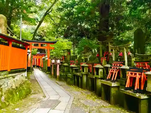 伏見稲荷大社の鳥居