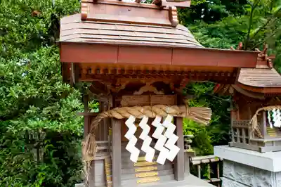 亀ケ池八幡宮の末社・摂社