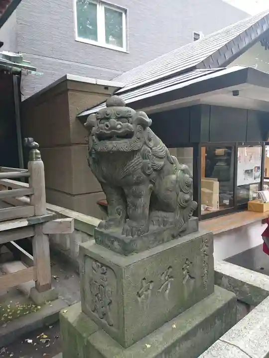 小野照崎神社の狛犬