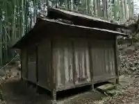十二所神社の{uncategorized: "未分類", other: "その他", undefined: "問題あり", building: "その他建物", grave: "お墓", sacred_gate: "鳥居", guardian: "狛犬", statue: "像", buddha: "仏像", history: "歴史", nature: "自然", garden: "庭園", animal: "動物", pagoda: "塔", temizu: "手水舎", mountain_gate: "山門・神門", sanctuary: "本殿・本堂", subordinate: "末社・摂社", art: "芸術", scenery: "景色", jizo: "地蔵", ema: "絵馬", goshuin: "御朱印", omikuji: "おみくじ", items: "授与品その他", amulet: "お守り", goshuincho: "御朱印帳", eats: "食事", festival: "お祭り", votive_dance: "神楽", shichigosan: "七五三参", wedding: "結婚式", experience: "体験その他", initially: "初詣", around: "周辺", anti_infection: "感染症対策"}