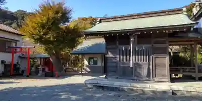 鴨居八幡神社の本殿・本堂