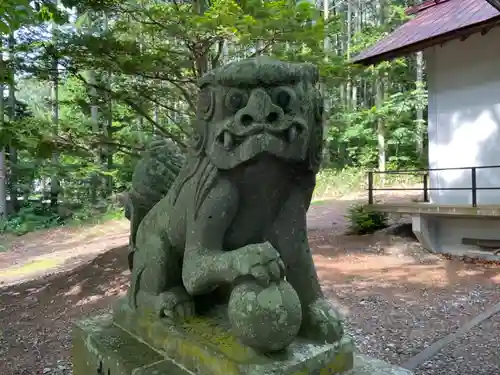 浜佐呂間神社の狛犬