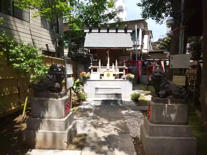 高円寺氷川神社の末社・摂社