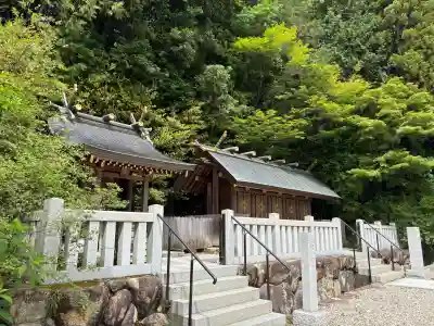 廣田神社の{uncategorized: "未分類", other: "その他", undefined: "問題あり", building: "その他建物", grave: "お墓", sacred_gate: "鳥居", guardian: "狛犬", statue: "像", buddha: "仏像", history: "歴史", nature: "自然", garden: "庭園", animal: "動物", pagoda: "塔", temizu: "手水舎", mountain_gate: "山門・神門", sanctuary: "本殿・本堂", subordinate: "末社・摂社", art: "芸術", scenery: "景色", jizo: "地蔵", ema: "絵馬", goshuin: "御朱印", omikuji: "おみくじ", items: "授与品その他", amulet: "お守り", goshuincho: "御朱印帳", eats: "食事", festival: "お祭り", votive_dance: "神楽", shichigosan: "七五三参", wedding: "結婚式", experience: "体験その他", initially: "初詣", around: "周辺", anti_infection: "感染症対策"}