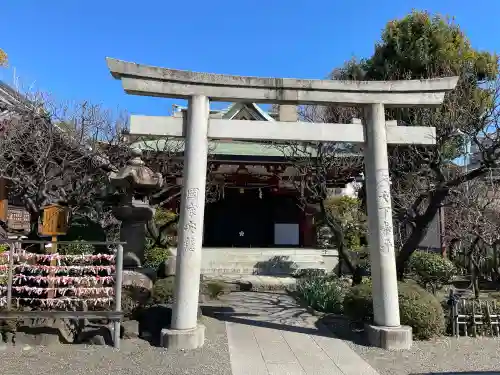 亀戸天神社の{uncategorized: "未分類", other: "その他", undefined: "問題あり", building: "その他建物", grave: "お墓", sacred_gate: "鳥居", guardian: "狛犬", statue: "像", buddha: "仏像", history: "歴史", nature: "自然", garden: "庭園", animal: "動物", pagoda: "塔", temizu: "手水舎", mountain_gate: "山門・神門", sanctuary: "本殿・本堂", subordinate: "末社・摂社", art: "芸術", scenery: "景色", jizo: "地蔵", ema: "絵馬", goshuin: "御朱印", omikuji: "おみくじ", items: "授与品その他", amulet: "お守り", goshuincho: "御朱印帳", eats: "食事", festival: "お祭り", votive_dance: "神楽", shichigosan: "七五三参", wedding: "結婚式", experience: "体験その他", initially: "初詣", around: "周辺", anti_infection: "感染症対策"}