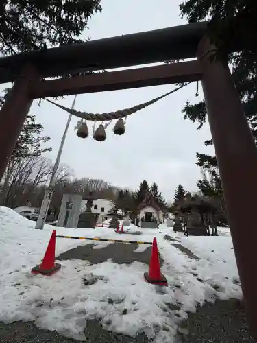 上手稲神社の{uncategorized: "未分類", other: "その他", undefined: "問題あり", building: "その他建物", grave: "お墓", sacred_gate: "鳥居", guardian: "狛犬", statue: "像", buddha: "仏像", history: "歴史", nature: "自然", garden: "庭園", animal: "動物", pagoda: "塔", temizu: "手水舎", mountain_gate: "山門・神門", sanctuary: "本殿・本堂", subordinate: "末社・摂社", art: "芸術", scenery: "景色", jizo: "地蔵", ema: "絵馬", goshuin: "御朱印", omikuji: "おみくじ", items: "授与品その他", amulet: "お守り", goshuincho: "御朱印帳", eats: "食事", festival: "お祭り", votive_dance: "神楽", shichigosan: "七五三参", wedding: "結婚式", experience: "体験その他", initially: "初詣", around: "周辺", anti_infection: "感染症対策"}