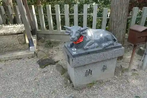 斑鳩神社の狛犬