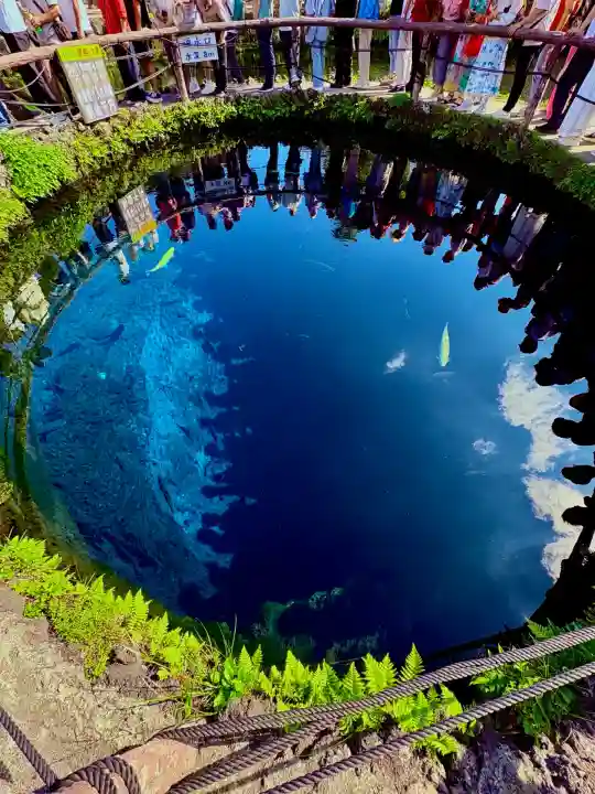 淺間神社(忍野八海)(山梨県)